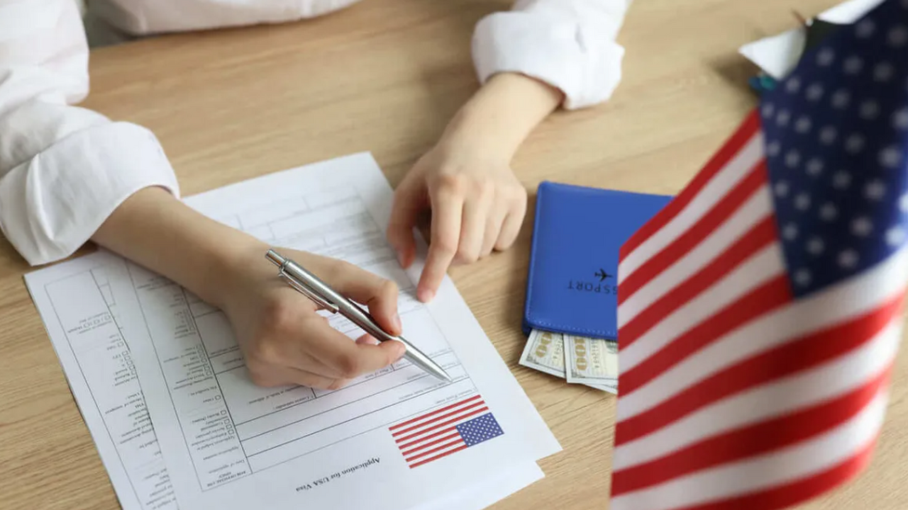 Corte de EE.UU. levanta prohibición de visas para ciudadanos de 75 países